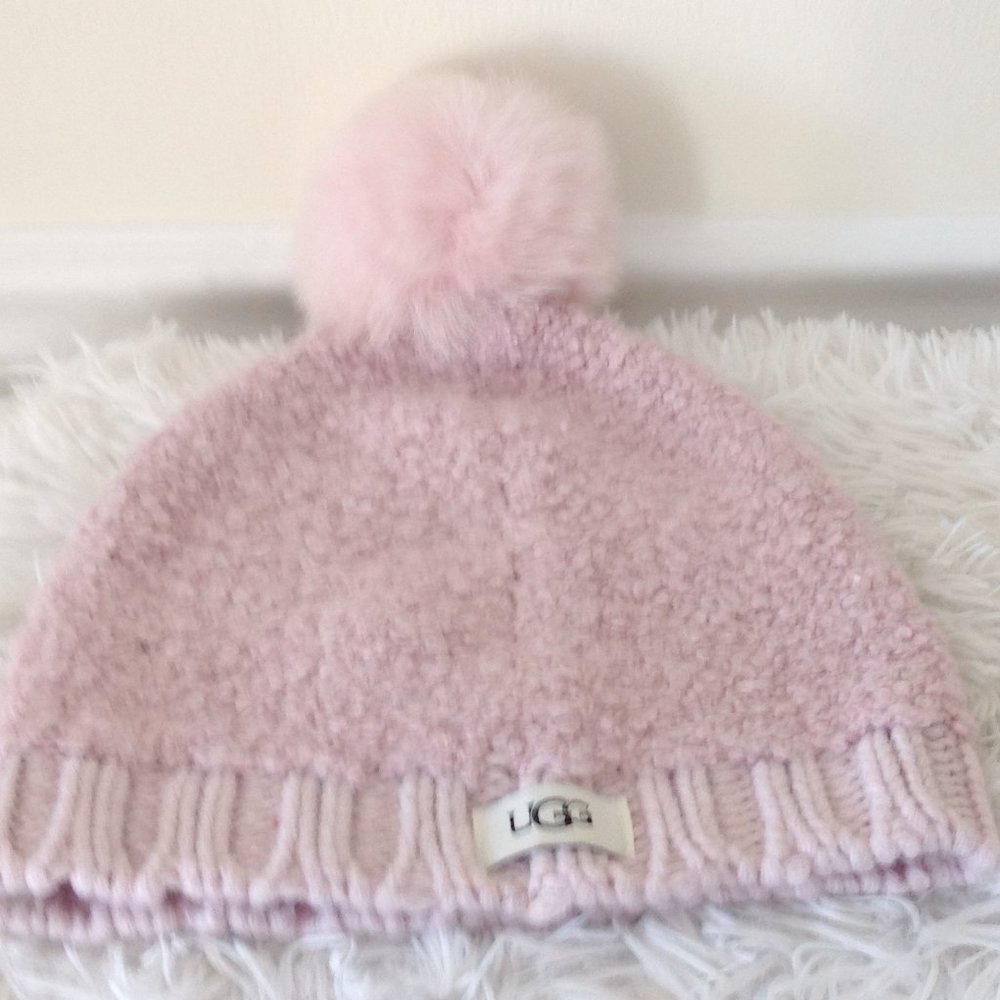 UGG  Boucle Slouchy  Beanie With Fur Pom